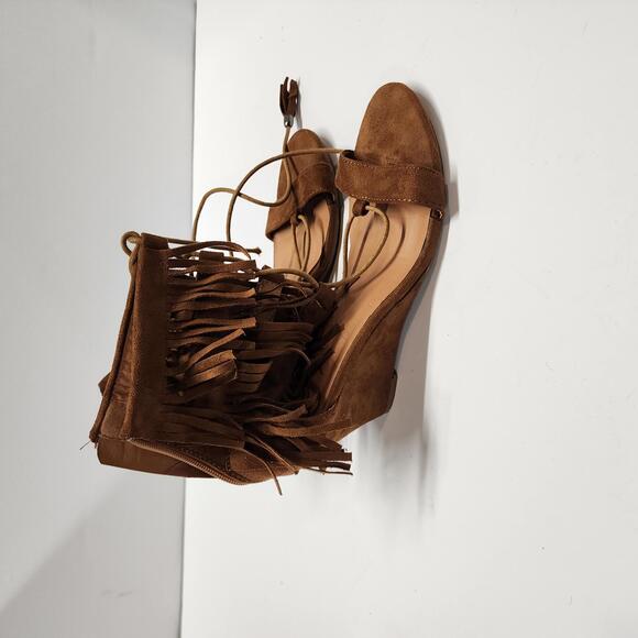 Nature Breeze Shoes - EUC New Women Nature Breeze Tasha-01 Suede Fringe Open Toe  Wedge Sandal 10